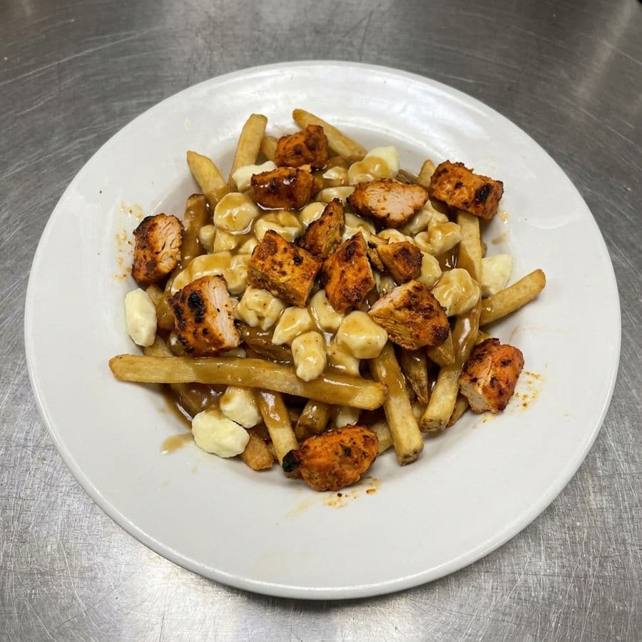Poutine au poulet tikka / Chicken Tikka Poutine