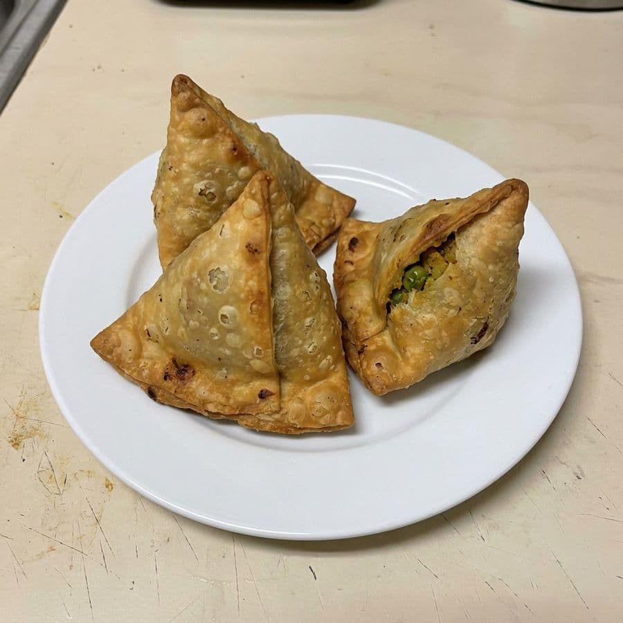 Samosa aux légumes / Vegetable Samosa